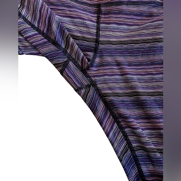 2 Pair Lululemon Leggings Sz 6 1- Speed Tight IV Striped 1-Wunder Under Tie Dye. - Picture 13 of 14